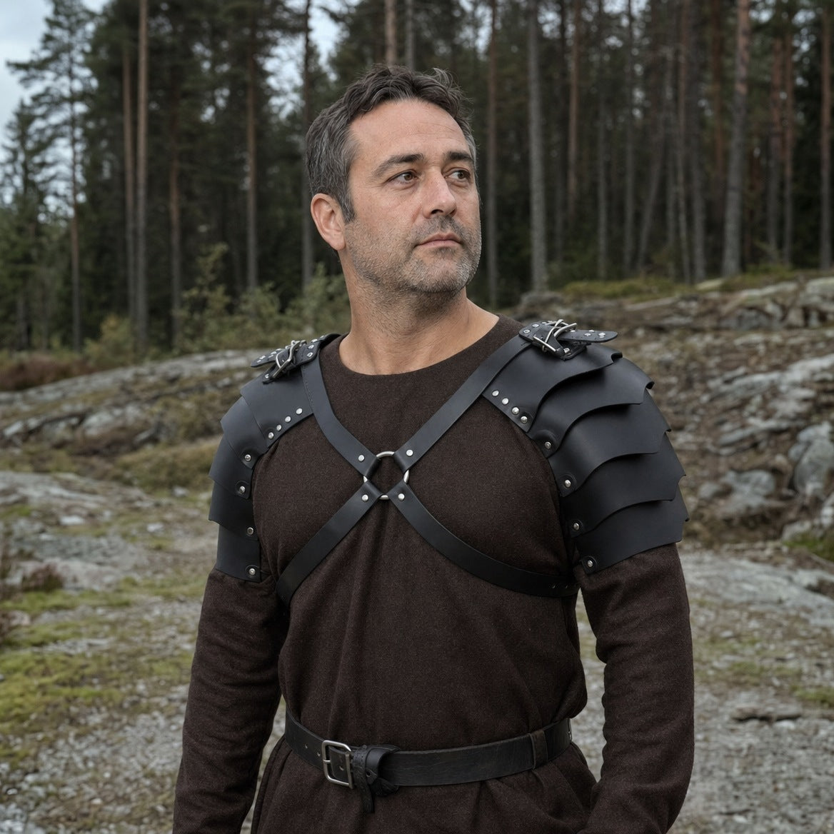 Black double shoulder armour, three-quarter view of both shoulder guards