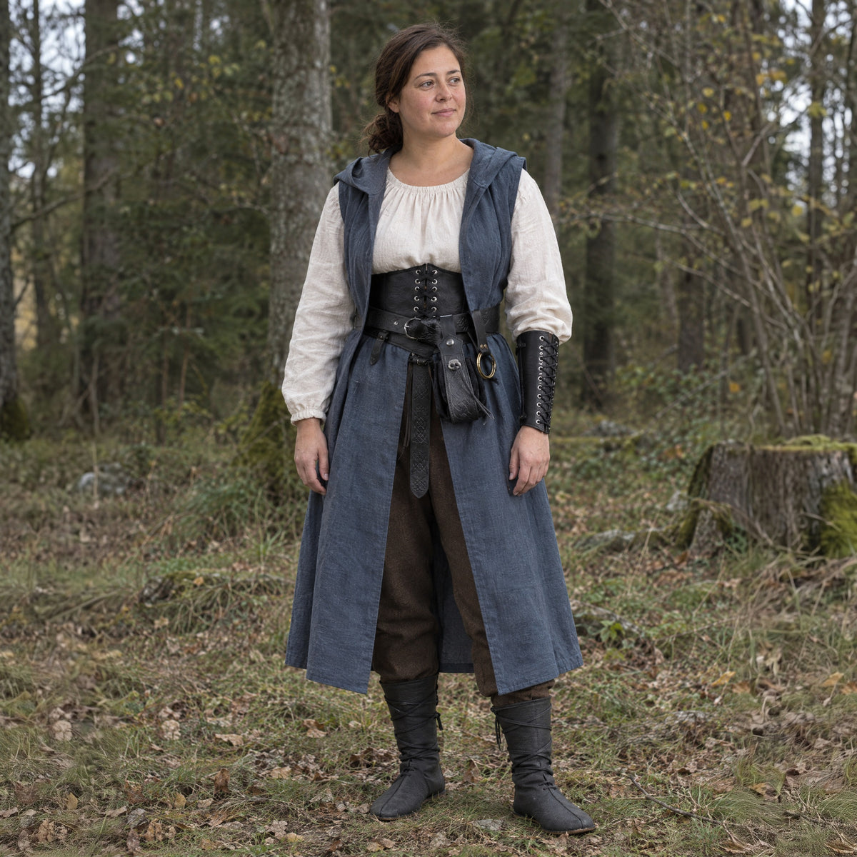 Tapered Laced Bracer in a complete ranger outfit, worn by a woman outdoors