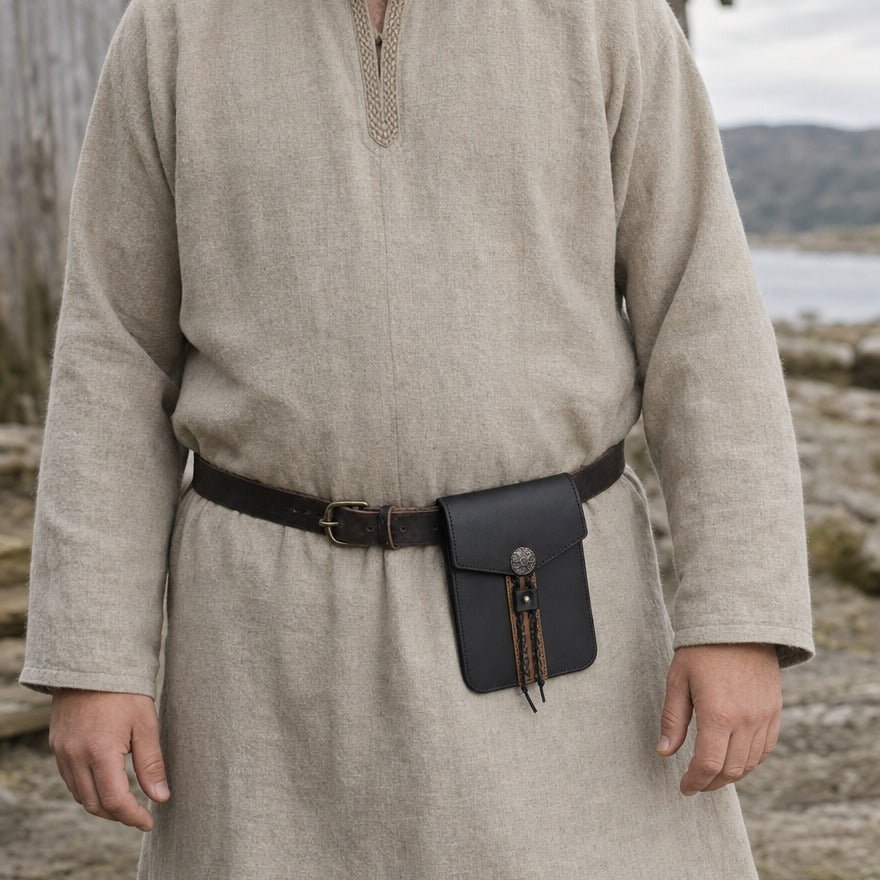 Tall Viking belt pouch on a wearer's belt, showing its 24 cm height at the hip